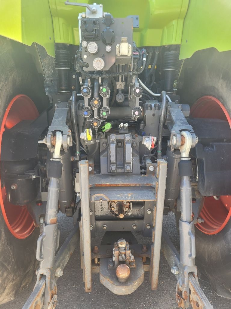 Tracteur CLAAS AXION 920 CMATIC CIS + - photo slide 10