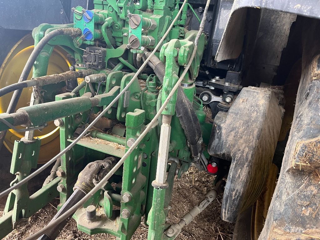 Tracteur JOHN DEERE 6110M - photo slide 9