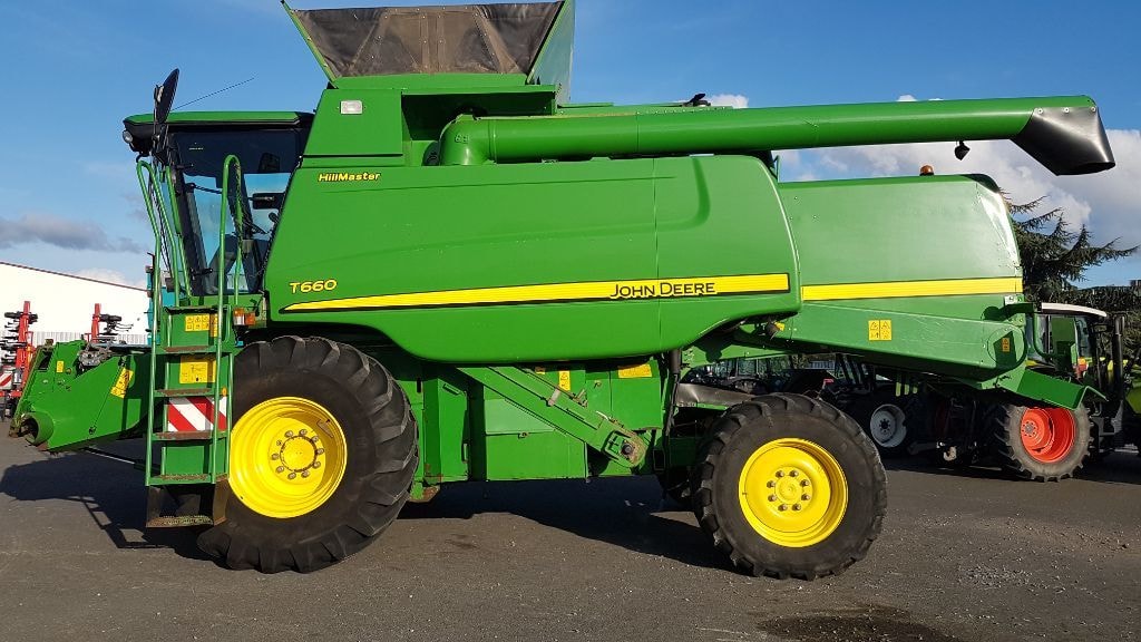 Moissonneuse JOHN DEERE T660 HM 4RM - photo slide 47