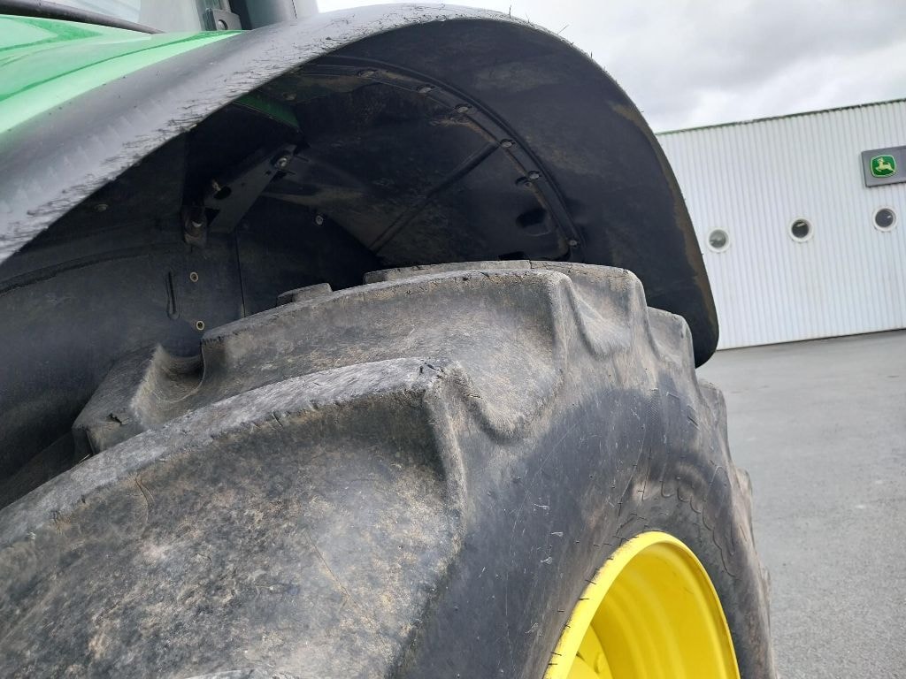 Tracteur chargeur JOHN DEERE 6130M - photo slide 12
