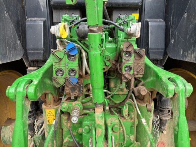Tracteur JOHN DEERE 6175M - photo slide 6