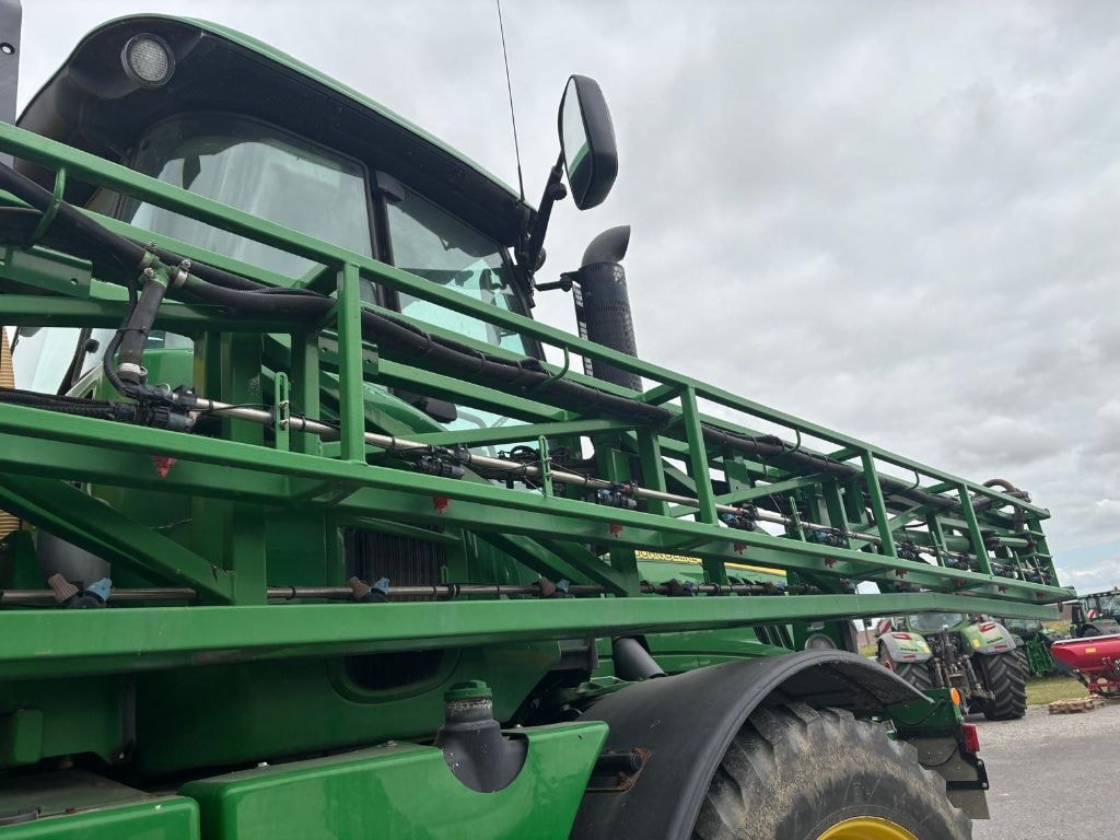 Pulverisateur automoteur JOHN DEERE 4040i - photo slide 10