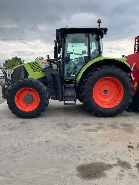 Tracteur chargeur CLAAS ARION 530 - photo slide 1