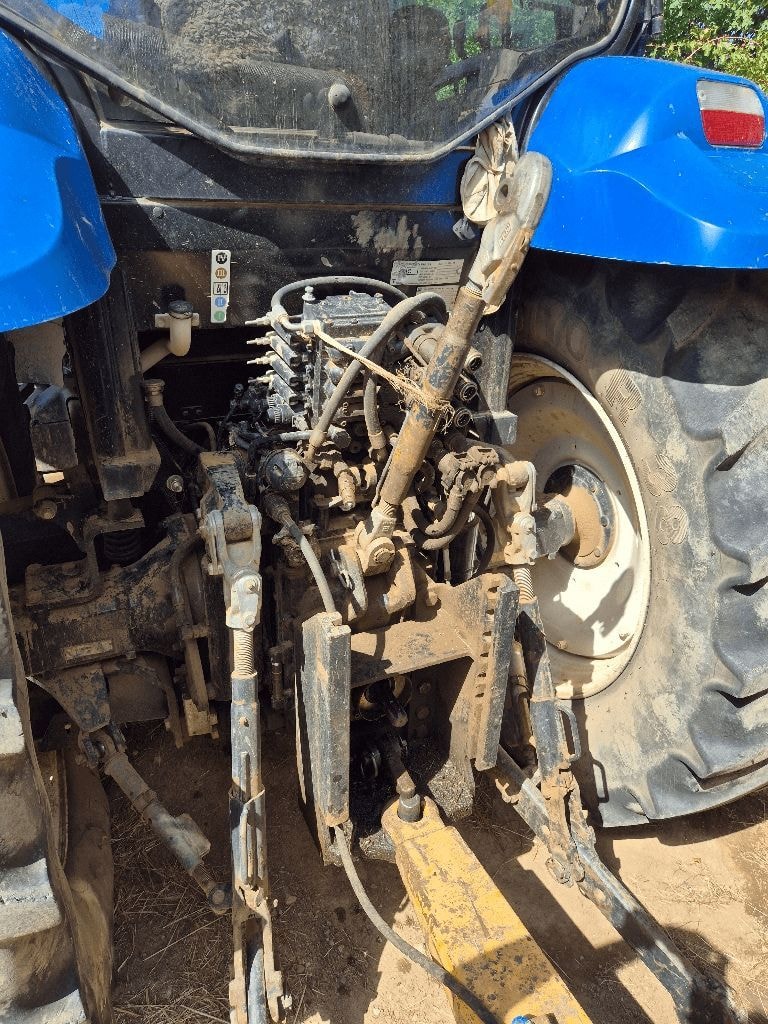 Tracteur NEW HOLLAND T6.175 EC - photo slide 11