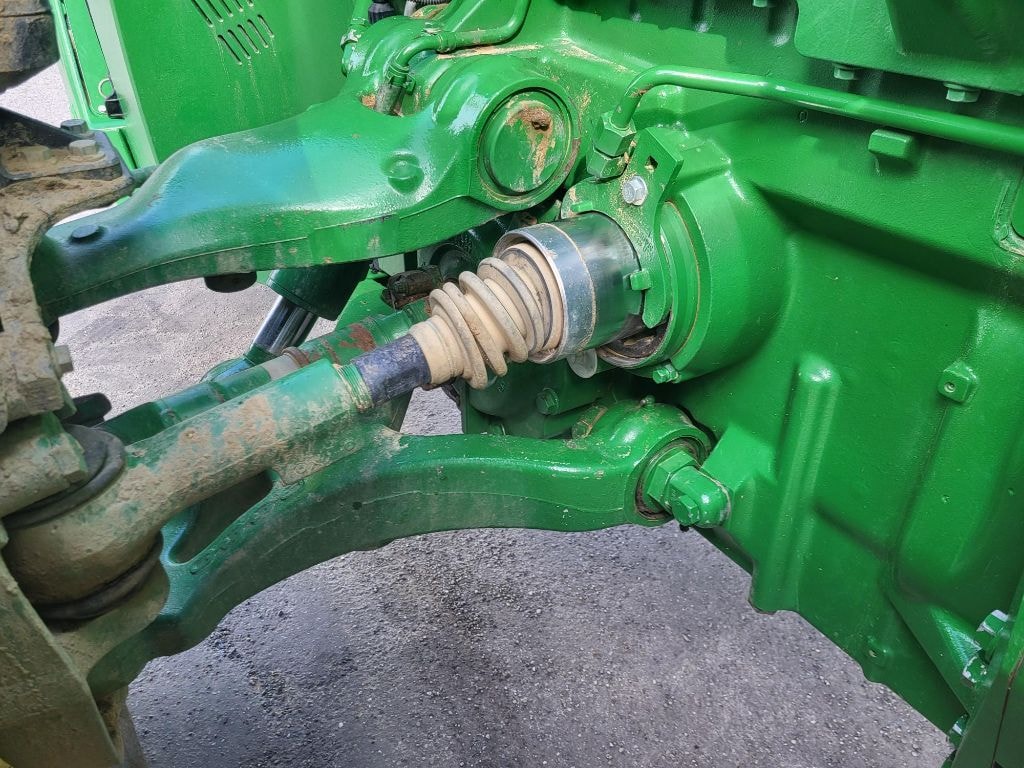 Tracteur JOHN DEERE 8320R - photo slide 10