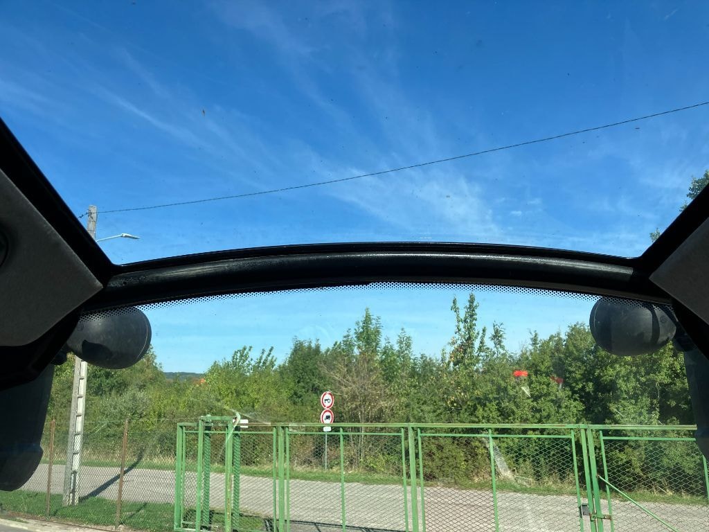 Tracteur VALTRA A95 - photo slide 35