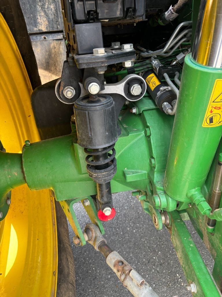 Tracteur chargeur JOHN DEERE 6110M - photo slide 4