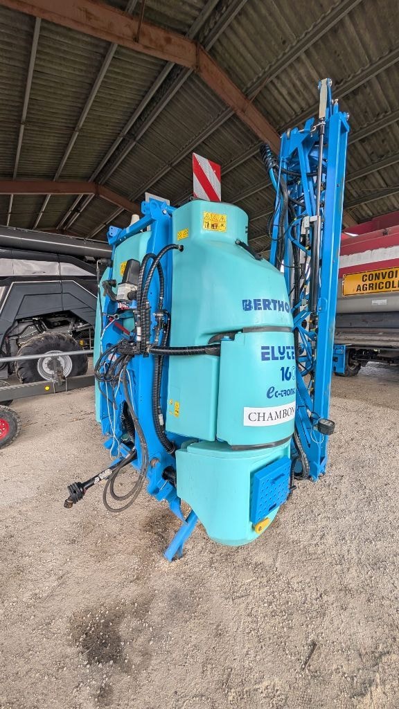 Pulverisateur BERTHOUD ELITE 1600 - photo slide 1
