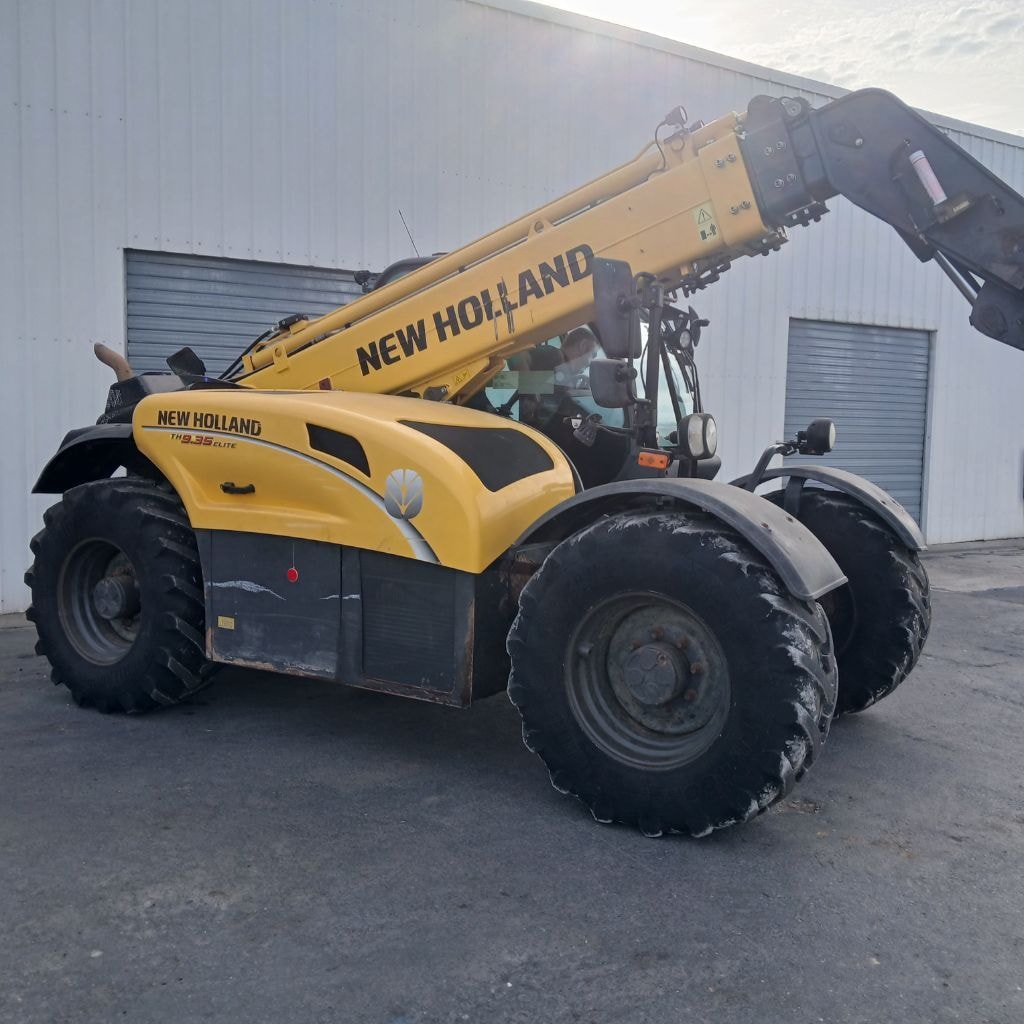 Telescopique NEW HOLLAND TH9.35 élite  - photo slide 8