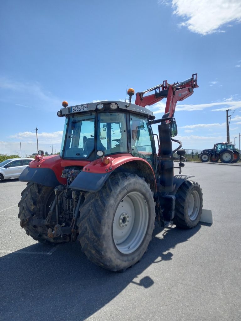 Tracteur chargeur MASSEY FERGUSON 6713S DYNA-6 EFFICIENT - photo slide 3