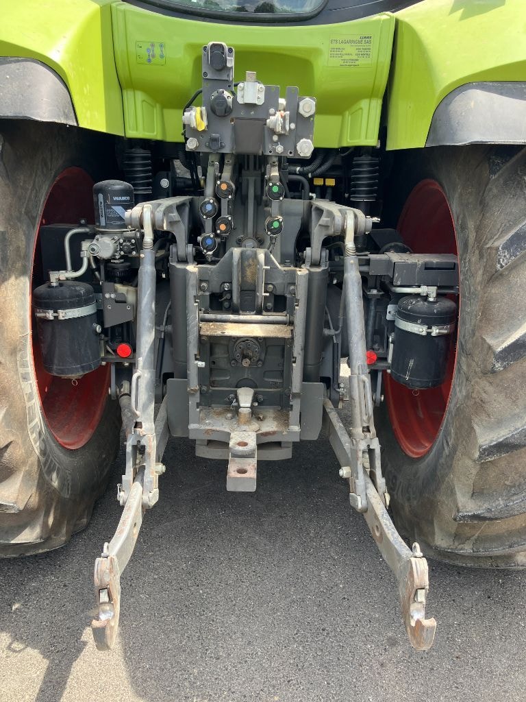 Tracteur CLAAS ARION 660 CIS+ - photo slide 7