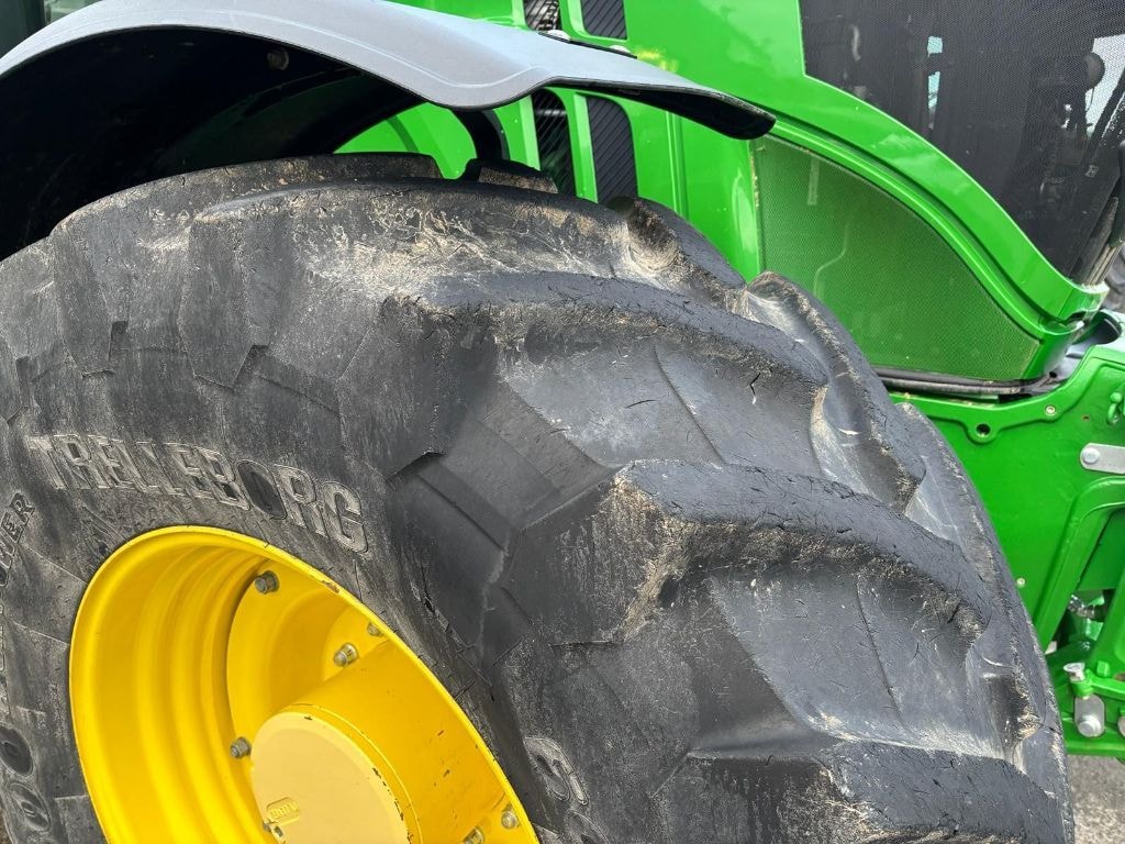 Tracteur JOHN DEERE 6250R - photo slide 7