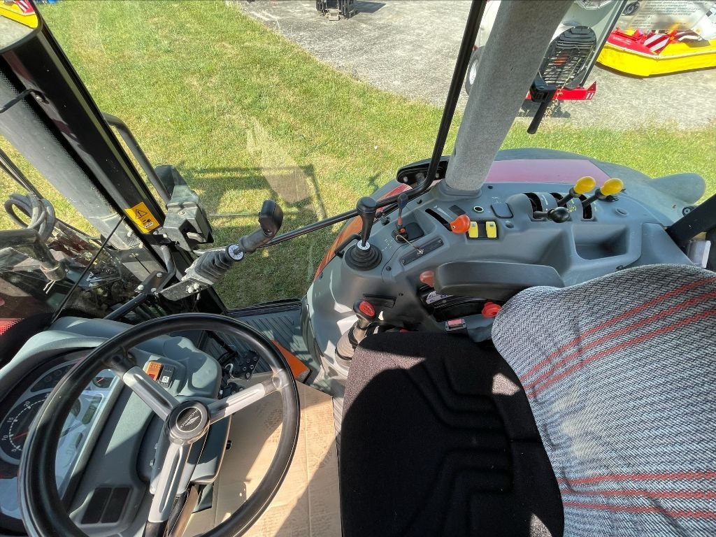 Tracteur MC CORMICK G MAX 125 - photo slide 4