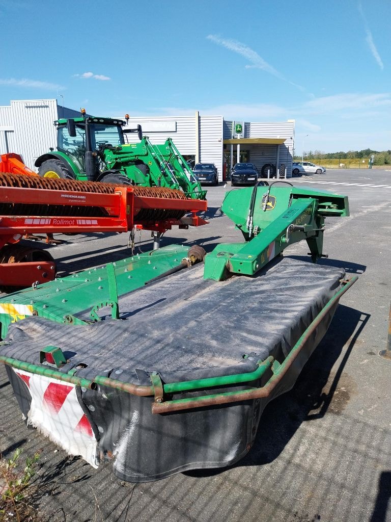 Faucheuse conditionneuse JOHN DEERE 324a - photo slide 4