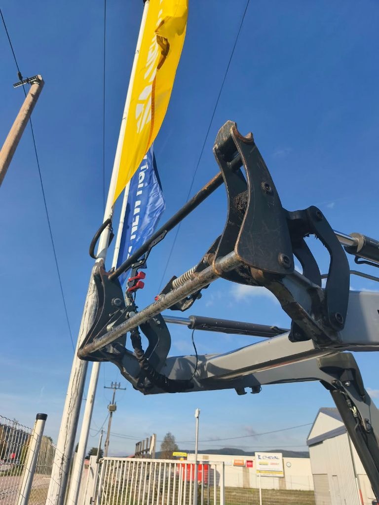 Tracteur chargeur NEW HOLLAND T5.105 EC - photo slide 11