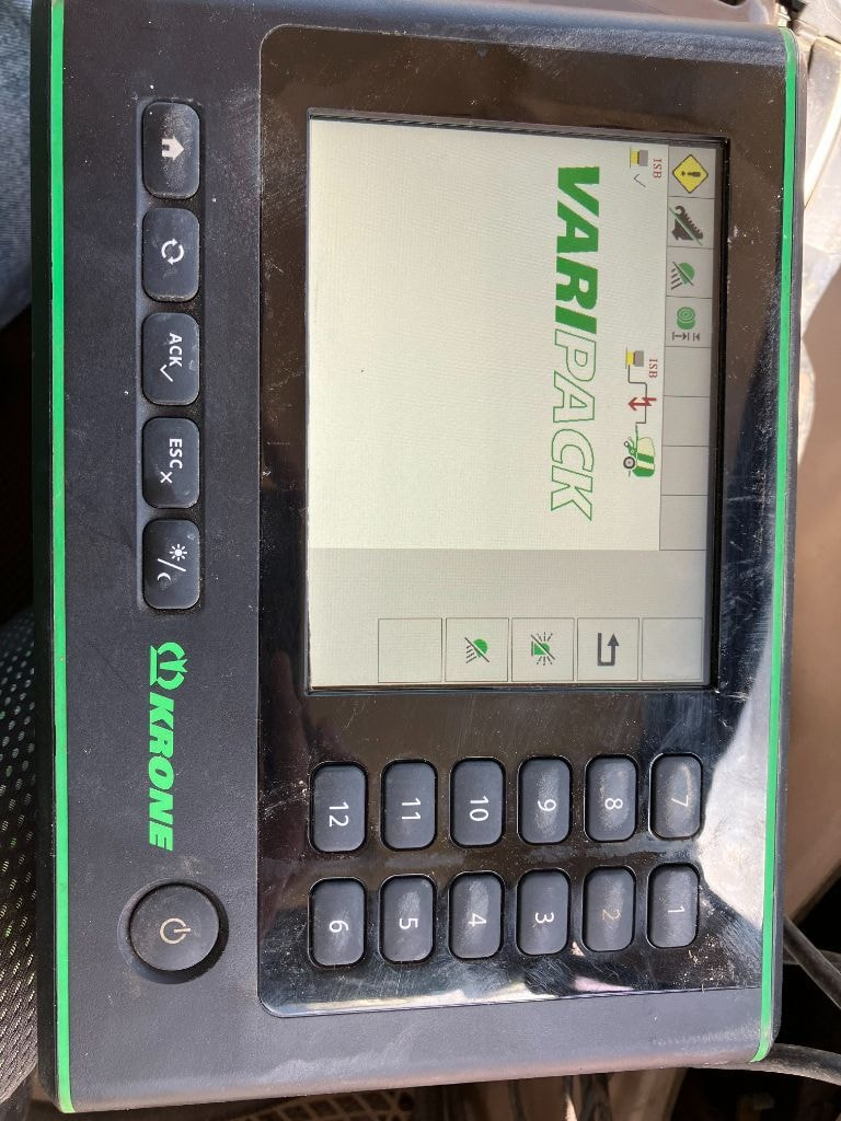 Presse balles rondes KRONE Varipack V190XC - photo slide 8