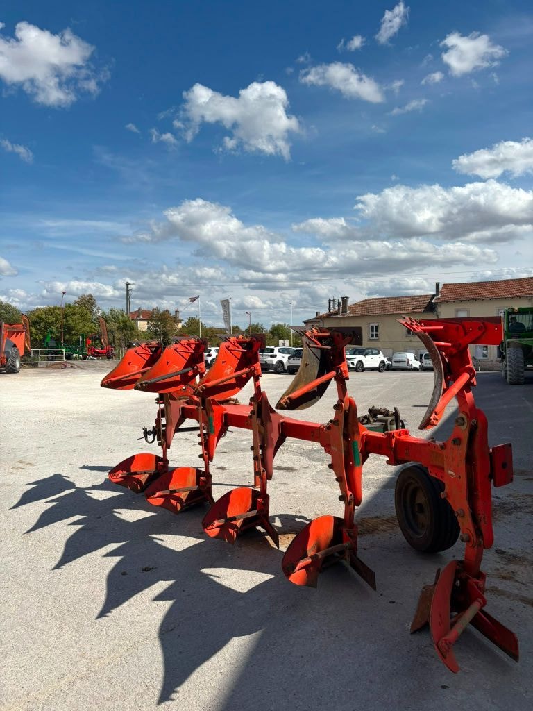 Charrue KUHN Multi master 121 - photo slide 3