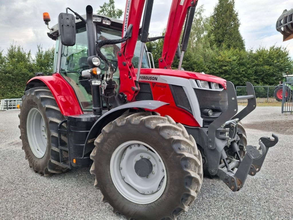 Tracteur chargeur MASSEY FERGUSON 6S155 - photo slide 9
