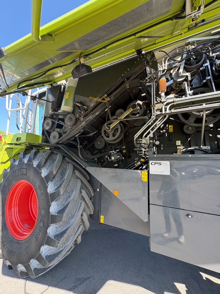 Moissonneuse CLAAS LEXION 750 - photo slide 78