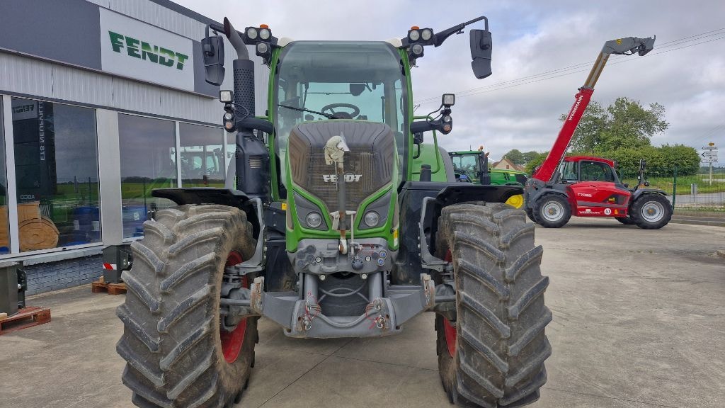 Tracteur FENDT 718 VARIO POWER - photo slide 9