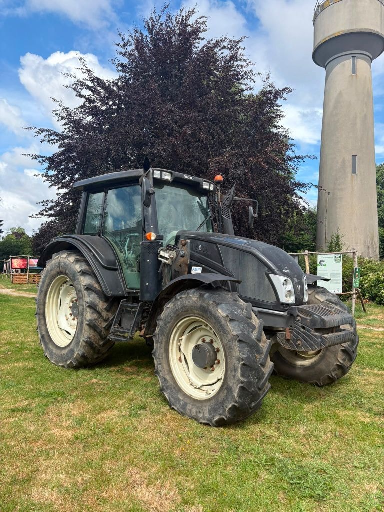 Tracteur VALTRA N113H5 - photo slide 7