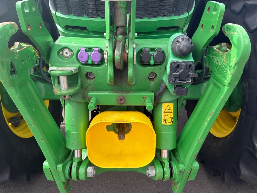 Tracteur JOHN DEERE 6R250 - photo slide 11