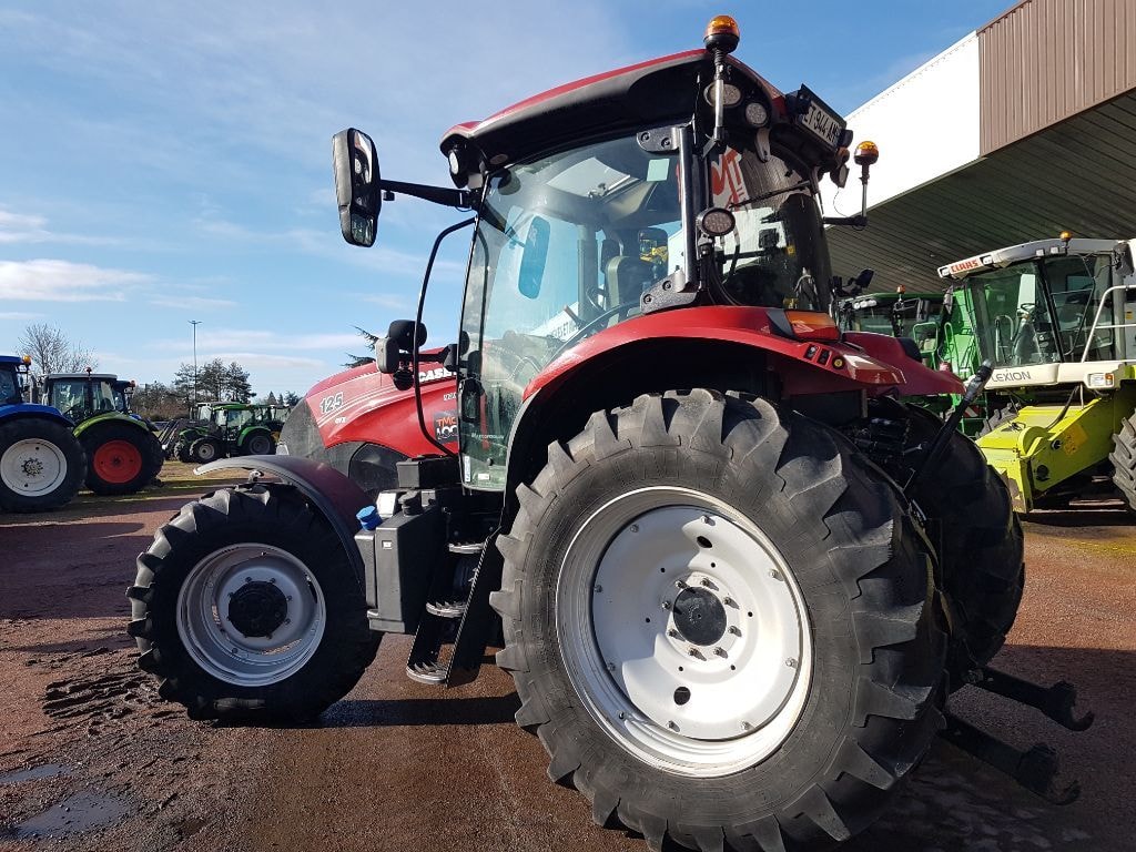 Tracteur CASE IH MAXXUM CVX125 - photo slide 16