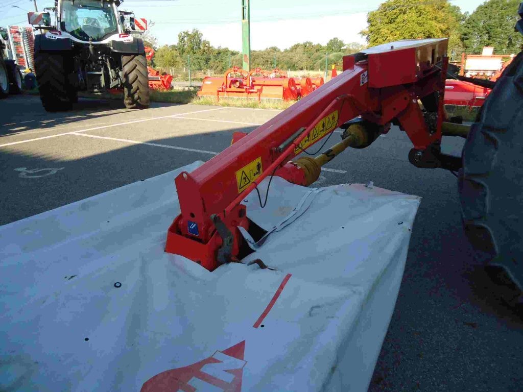 Faucheuse KUHN GMD 602 - photo slide 10