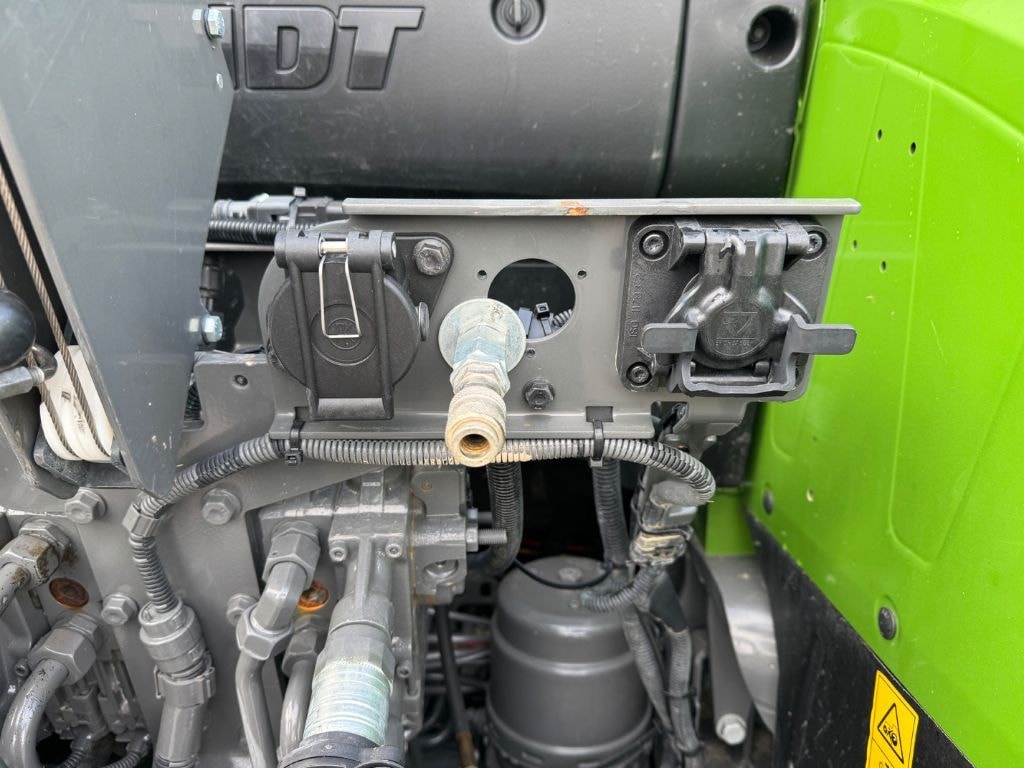 Tracteur FENDT 726POWER+ SETTING2 - photo slide 12