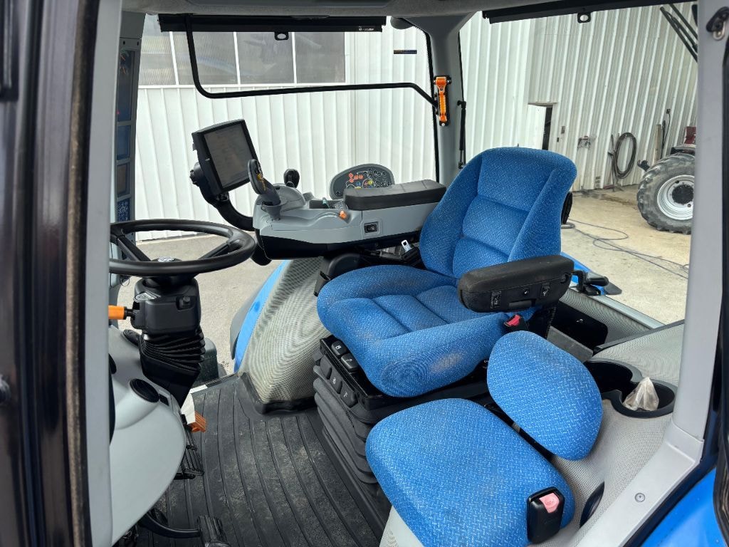 Tracteur NEW HOLLAND T8.360  - photo slide 10