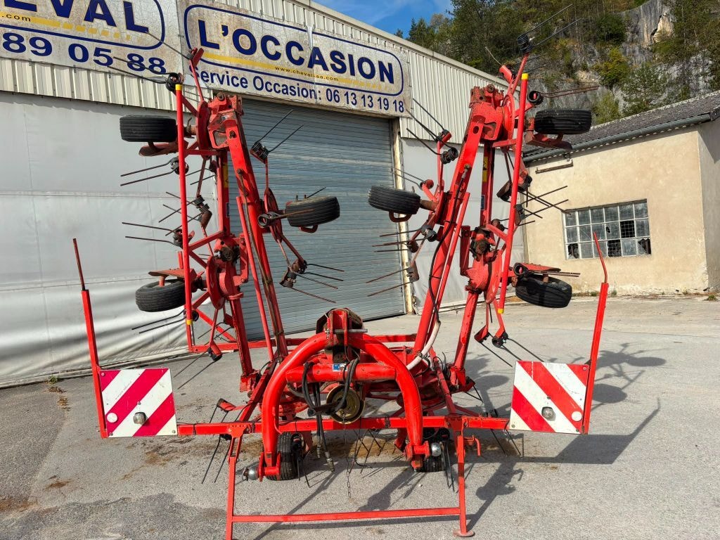 Faneuse KUHN GF 8702 - photo slide 2