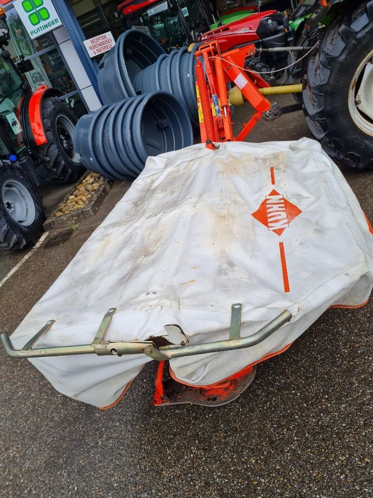 Faucheuse KUHN Gmd 600 GII - photo slide 2