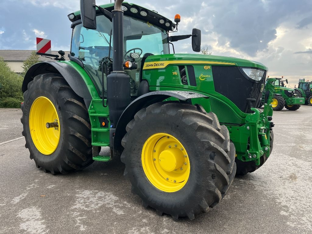 Tracteur JOHN DEERE 6R 215 - photo slide 15