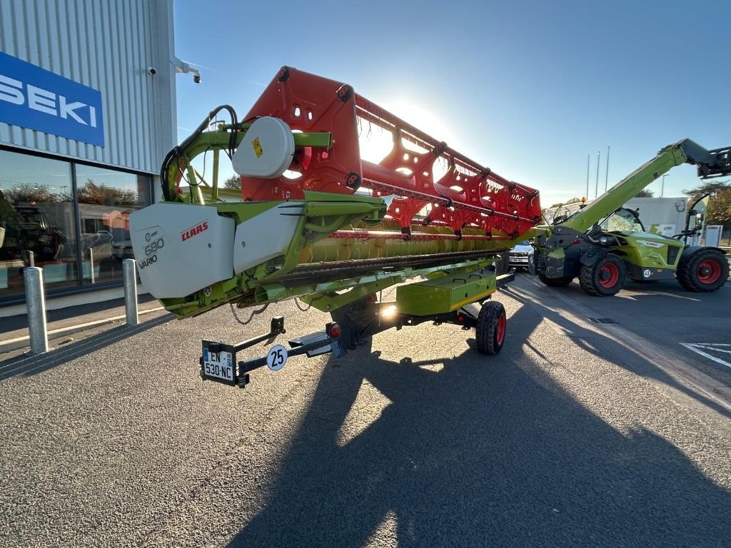 Moissonneuse CLAAS TUCANO 570 - photo slide 18