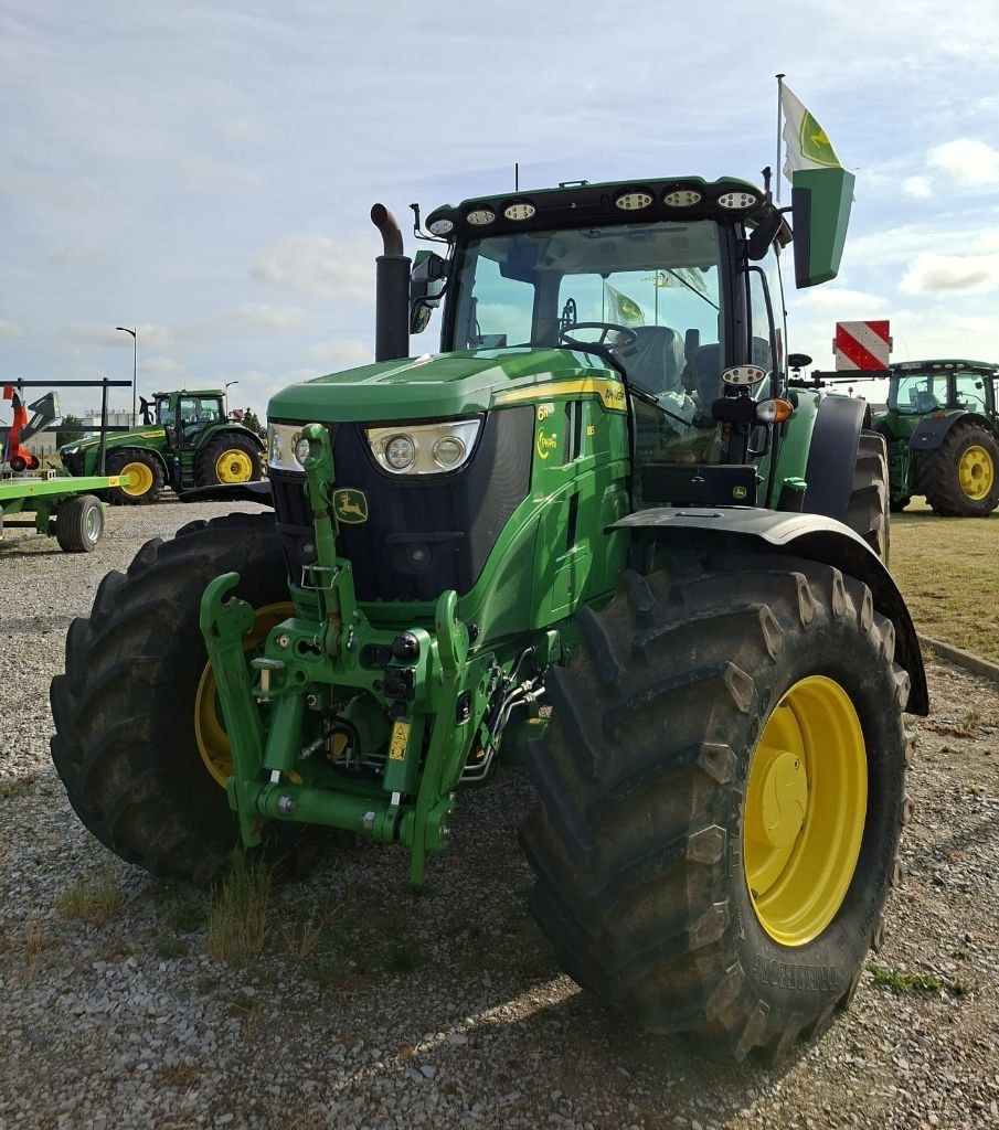 Tracteur JOHN DEERE 6R185 - photo slide 2