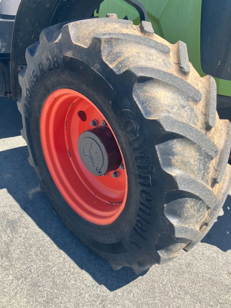 Tracteur CLAAS ARION 620 - photo slide 14