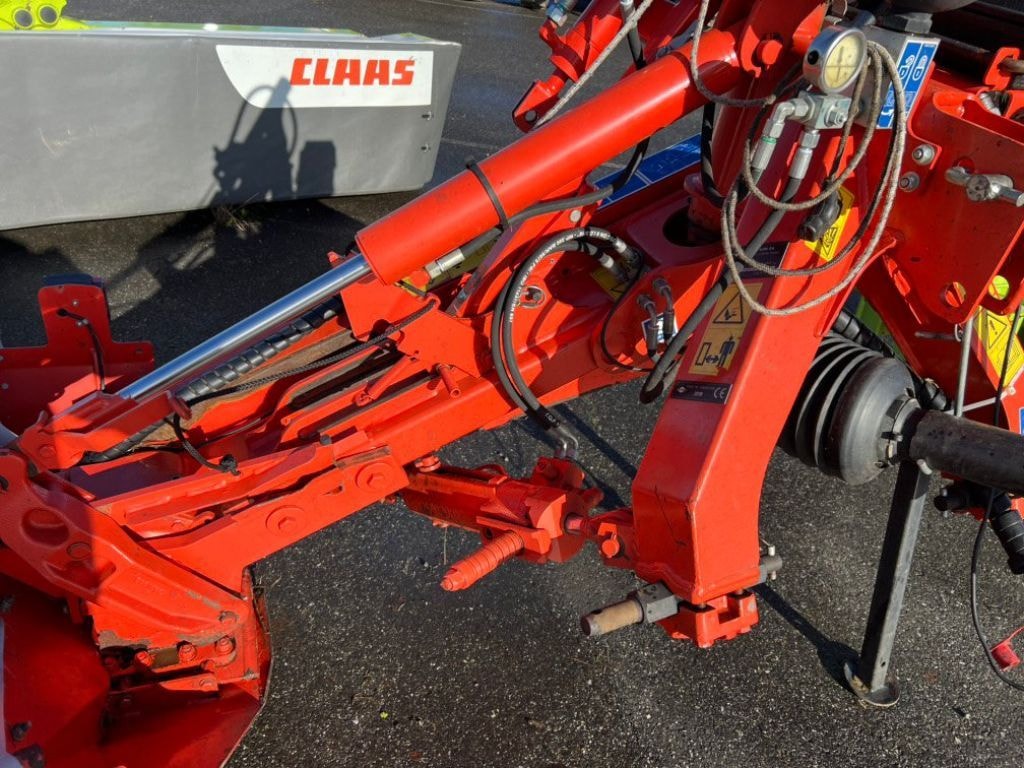 Faucheuse KUHN GMD 350 - photo slide 8