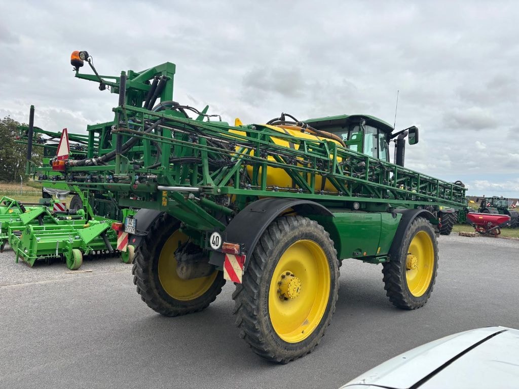 Pulverisateur automoteur JOHN DEERE 4040i - photo slide 5