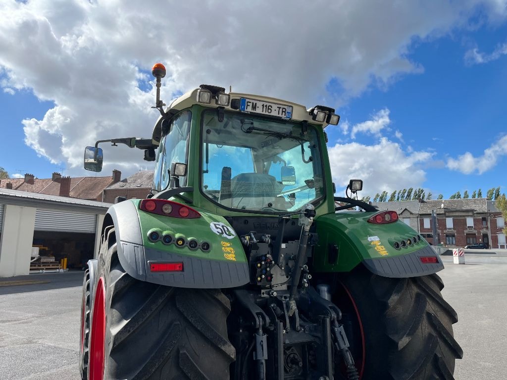 Tracteur FENDT 718 VARIO POWER + - photo slide 10
