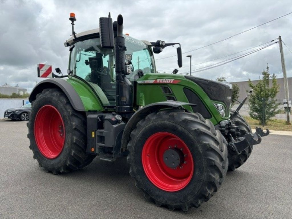 Tracteur FENDT 724 VARIO PROFI + - photo slide 3