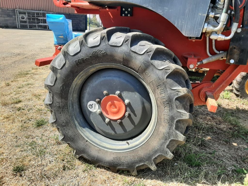Tracteur enjambeur VERMANDE MR 1135 - photo slide 8