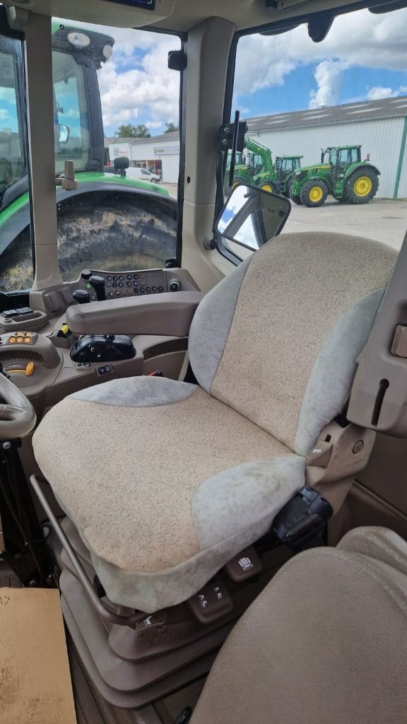 Tracteur chargeur JOHN DEERE 6100M - photo slide 3
