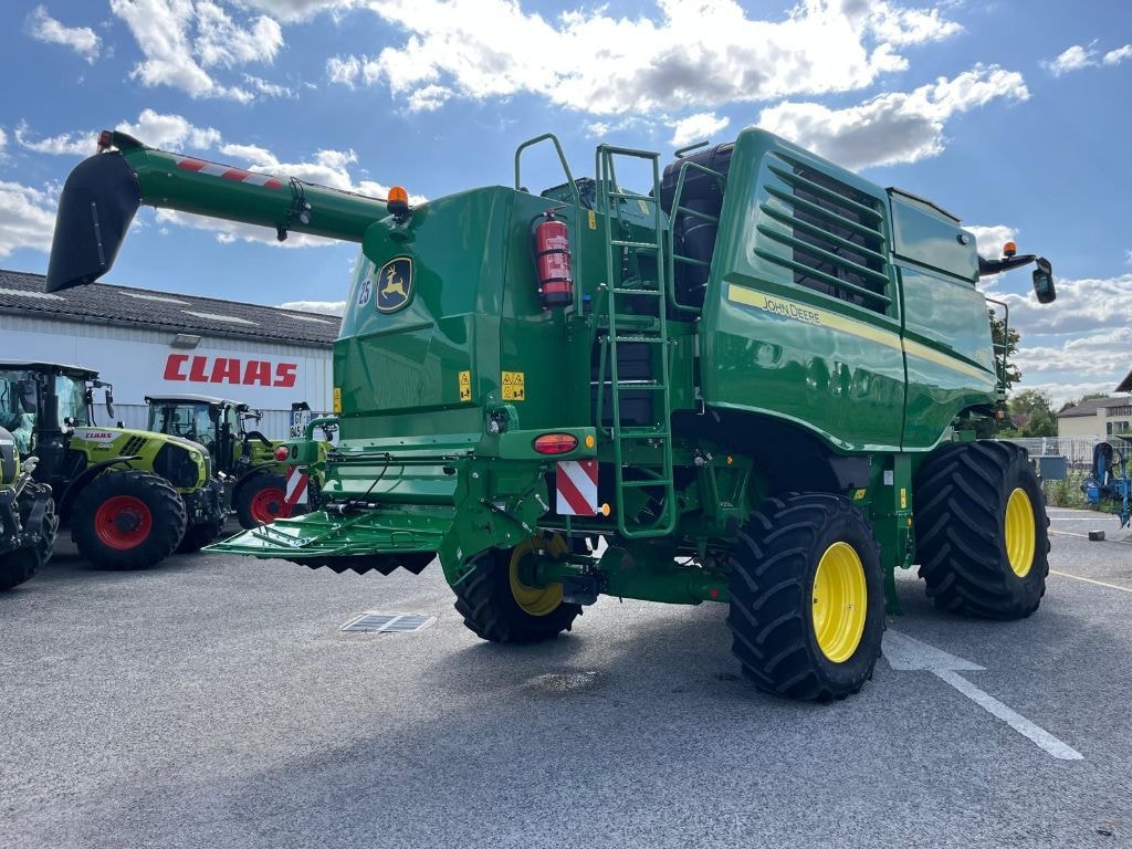 Moissonneuse JOHN DEERE T560i HILLMASTER - photo slide 7