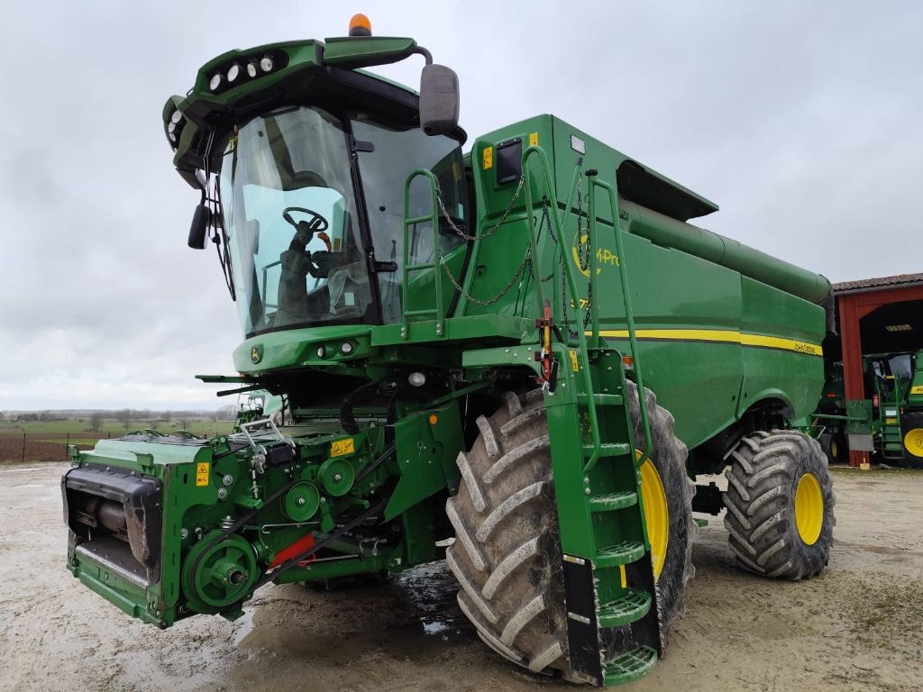 Moissonneuse JOHN DEERE S770 - photo slide 4