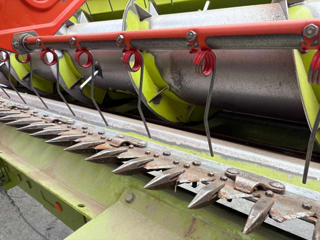 Moissonneuse CLAAS LEXION 760 - photo slide 22