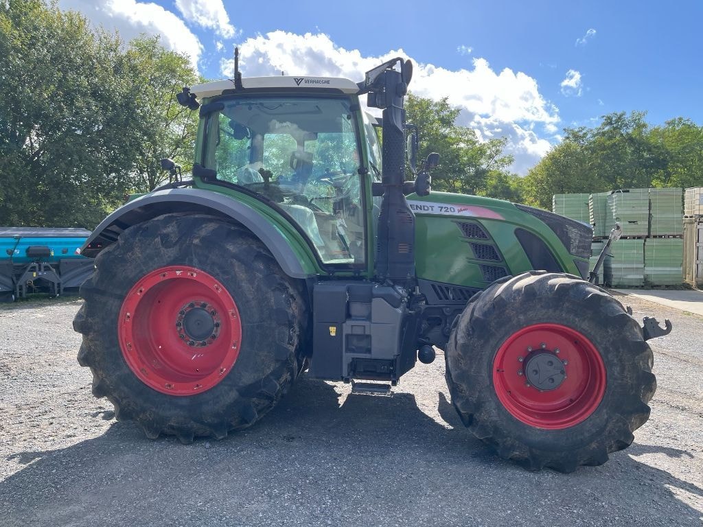 Tracteur FENDT 720 VARIO POWER + - photo slide 6