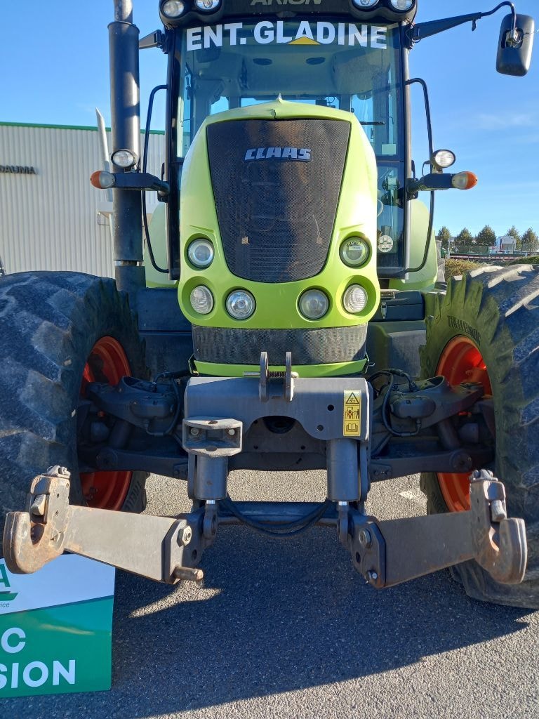 Tracteur CLAAS ARION 640 - photo slide 9