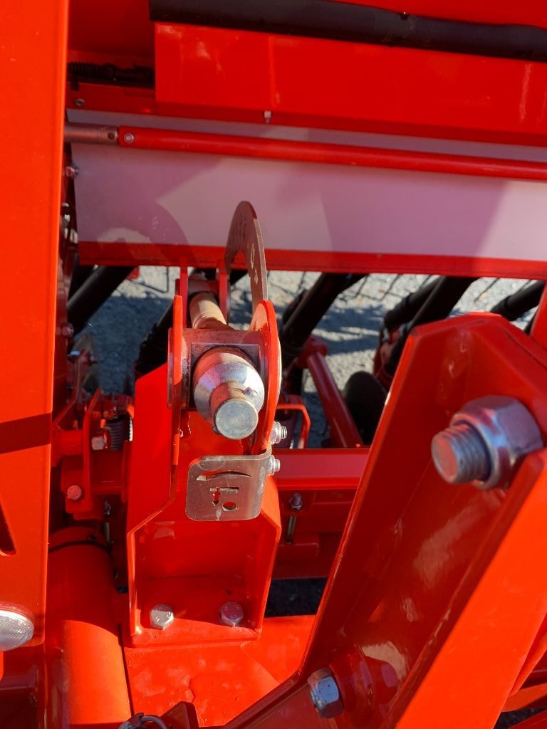 Combine de Semis KUHN Hr 304 - photo slide 29