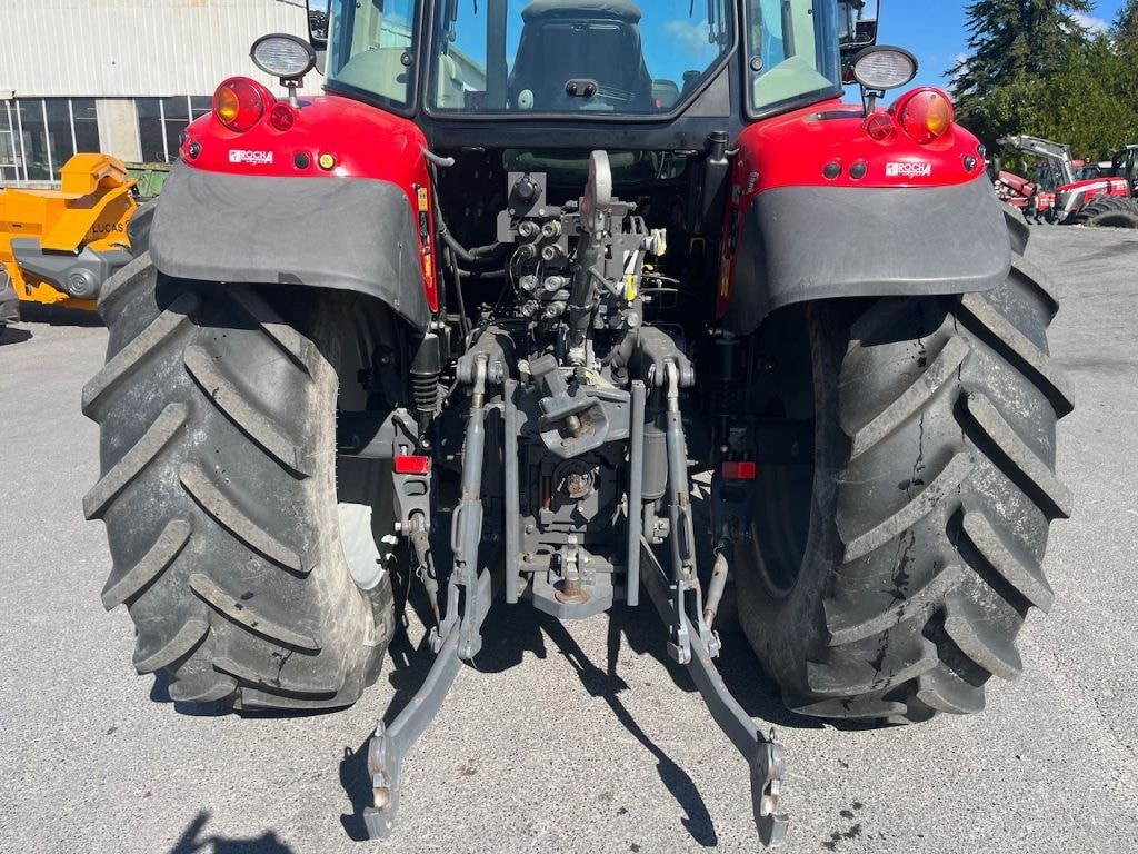 Tracteur MASSEY FERGUSON 5713S DYNA-4 - photo slide 11