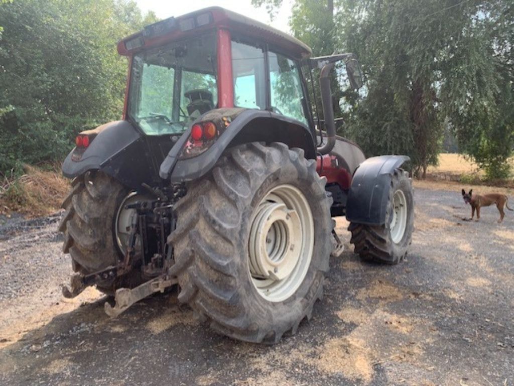 Tracteur VALTRA T160 - photo slide 3